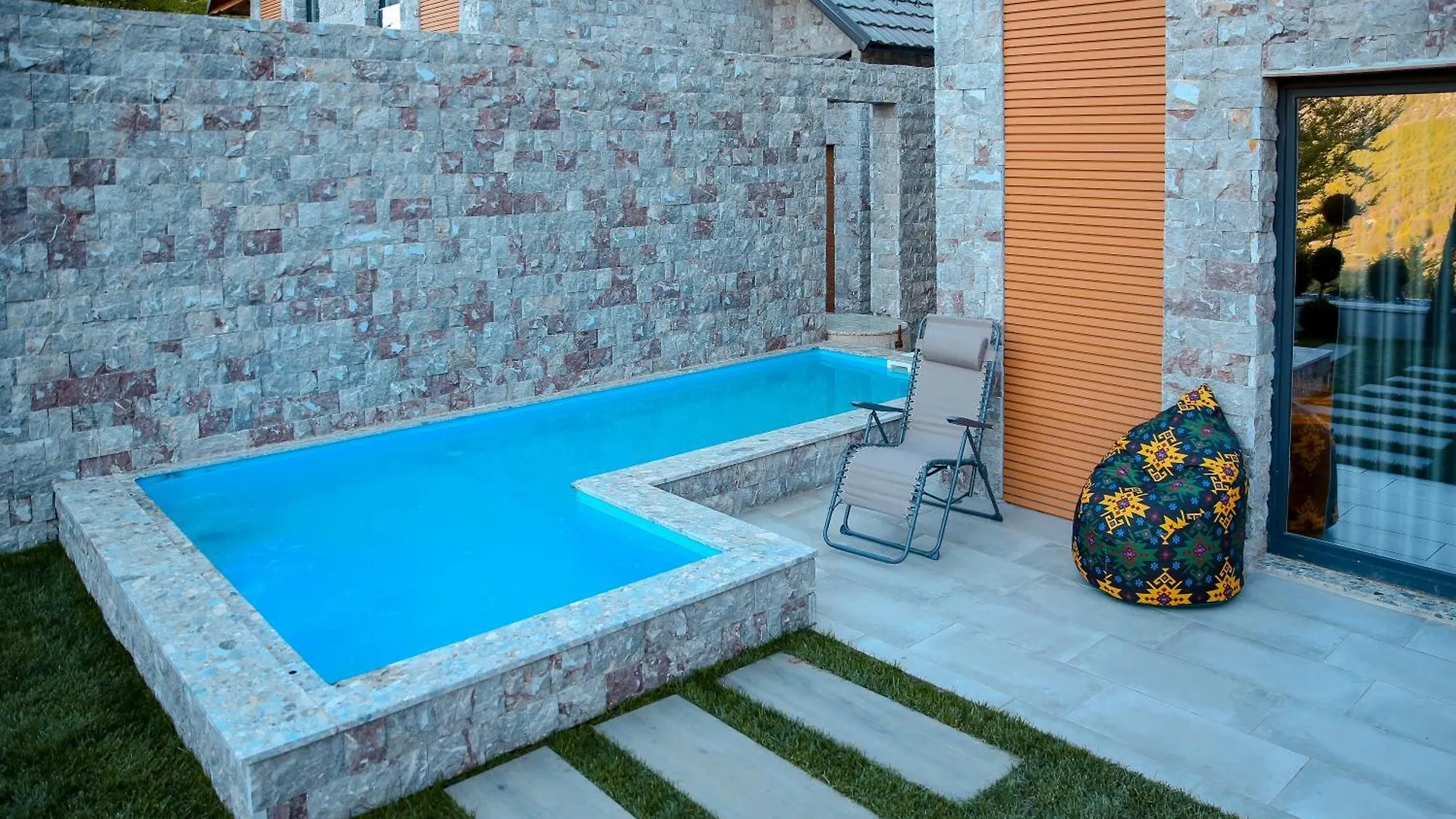 N'Gen Luxury Villas - Razëm